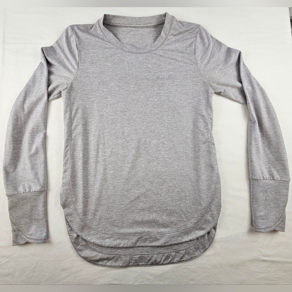 Athleta Uptempo Gray Long Sleeve Women's XS Top